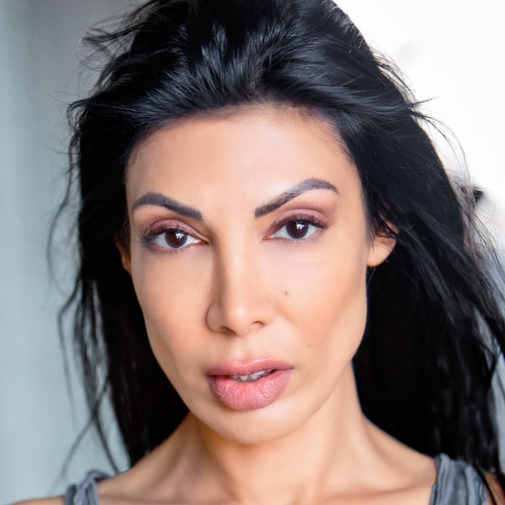 Meet your Posher, Jasmin